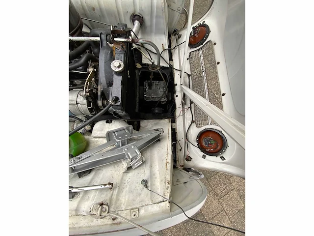 Renault - 1é serie - r4 super - oldtimer - afbeelding 18 van  40
