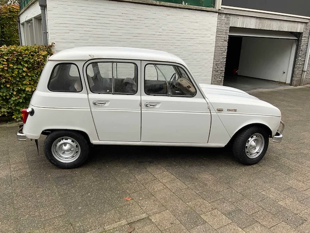 Renault - 1é serie - r4 super - oldtimer - afbeelding 36 van  40