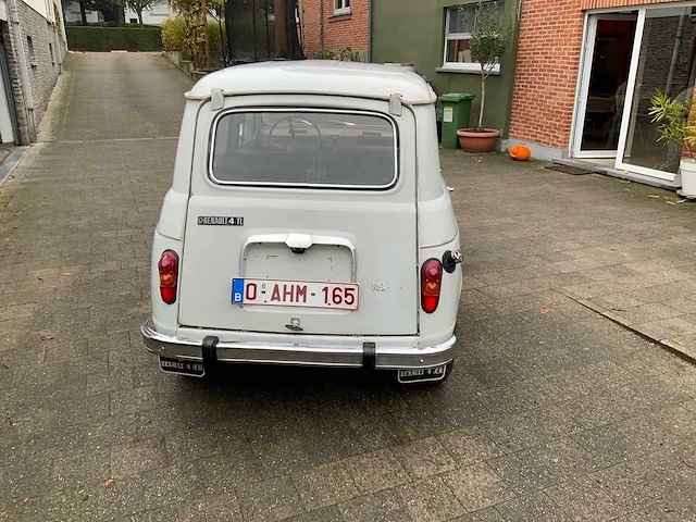 Renault - 1é serie - r4 super - oldtimer - afbeelding 38 van  40