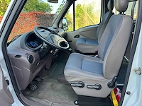 Renault - 2001 - master - rolstoelvervoer - personenauto - afbeelding 17 van  41