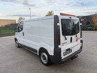 Renault - 2004 - trafic - bestelwagen - personenauto - afbeelding 27 van  30