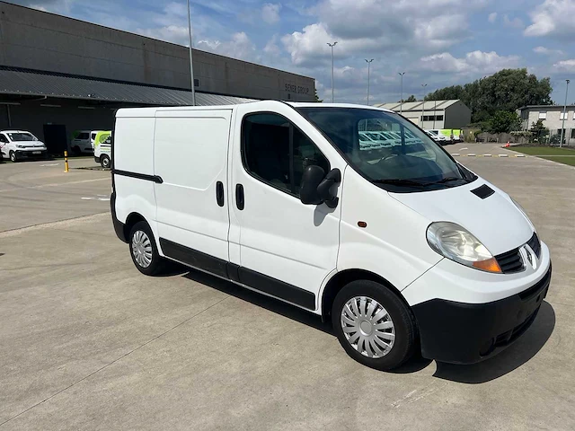 Renault - 2007 - trafic - personenauto - afbeelding 1 van  39