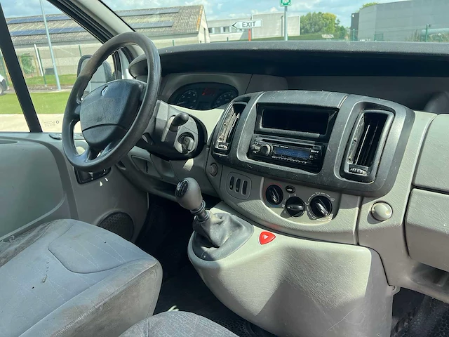Renault - 2007 - trafic - personenauto - afbeelding 17 van  39