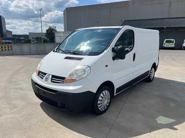 Renault - 2007 - trafic - personenauto - afbeelding 34 van  39
