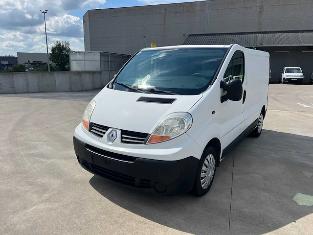 Renault - 2007 - trafic - personenauto - afbeelding 35 van  39