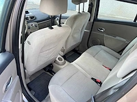 Renault - 2008 - clio - personenauto - afbeelding 9 van  23