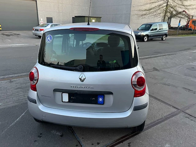 Renault - 2008 - modus - personenauto - afbeelding 10 van  14