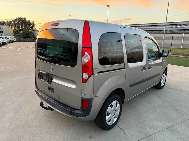 Renault - 2009 - kango - personenauto - afbeelding 2 van  23