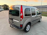 Renault - 2009 - kango - personenauto - afbeelding 2 van  23