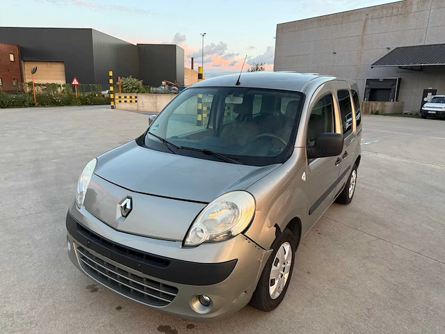 Renault - 2009 - kango - personenauto - afbeelding 18 van  23
