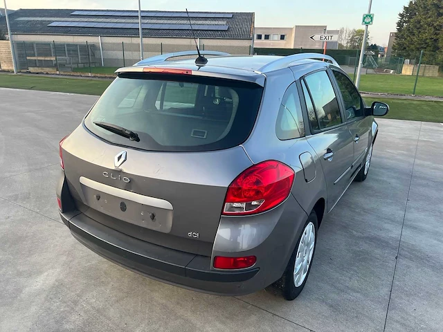 Renault - 2012 - clio - personenauto - afbeelding 27 van  27