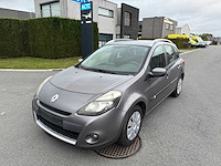Renault - 2012 - clio - personenauto - afbeelding 14 van  20