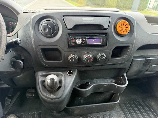 Renault - 2012 - master - bestelwagen - personenauto - afbeelding 18 van  27