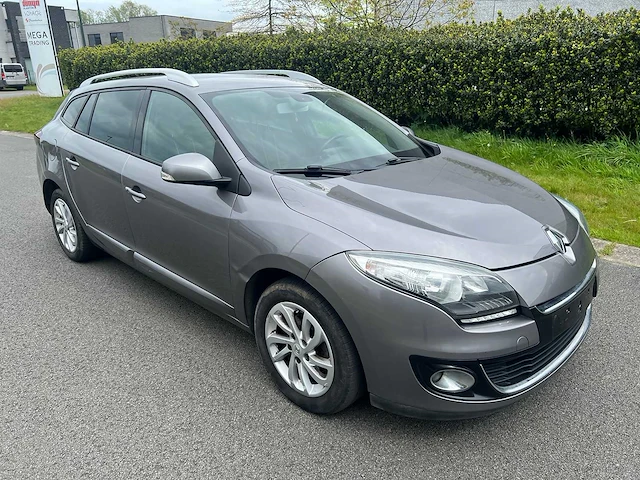 Renault - 2012 - megane - personenauto - afbeelding 19 van  24