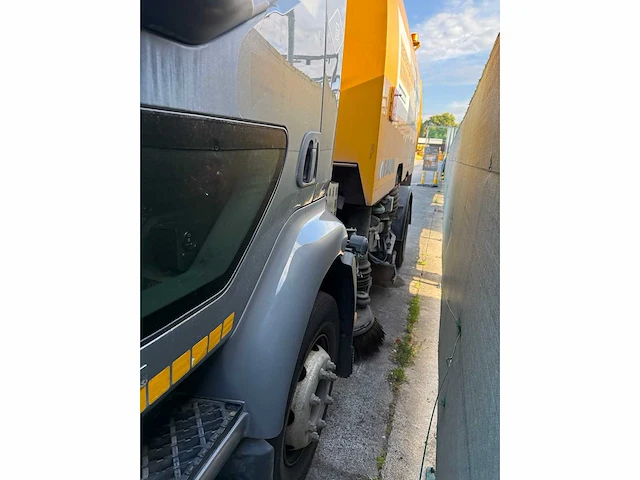 Renault - 2012 - midlum - vrachtwagen - afbeelding 14 van  14