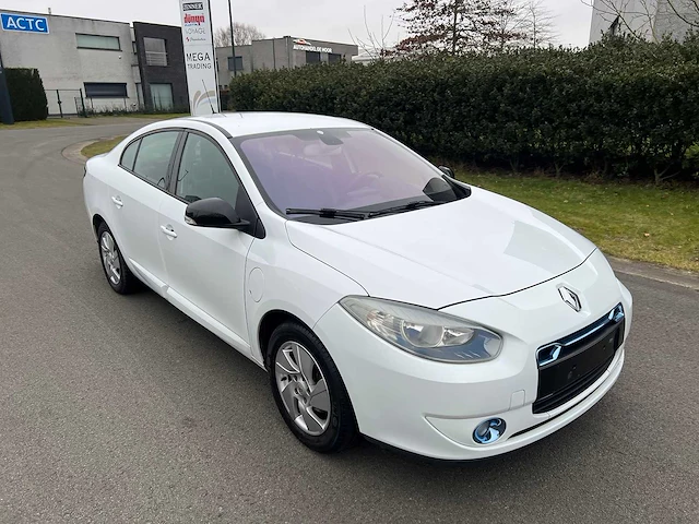 Renault - 2012 - zence - elektrisch - personenauto - afbeelding 28 van  33