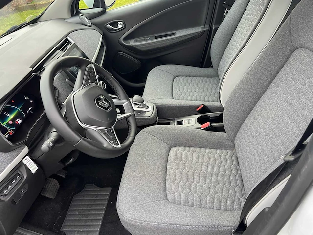 Renault - 2023 - zoe - elektrisch - personenauto - afbeelding 14 van  28