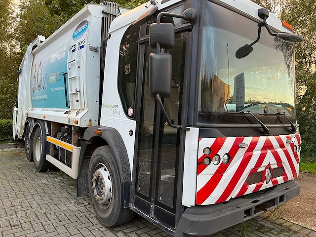 Renault - acces - truck - 2011 - afbeelding 3 van  10