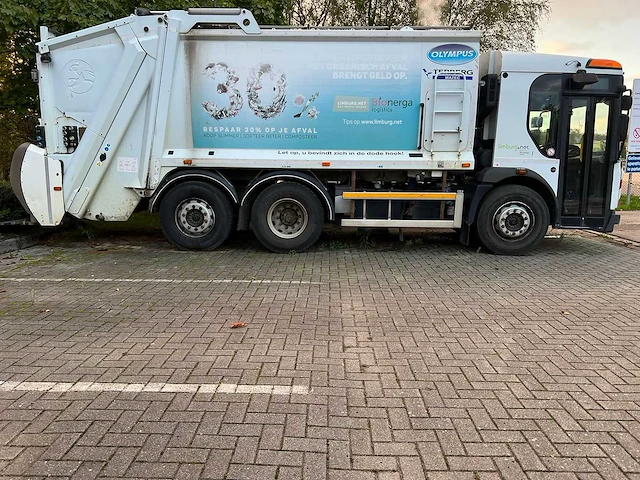 Renault - acces - truck - 2011 - afbeelding 4 van  10