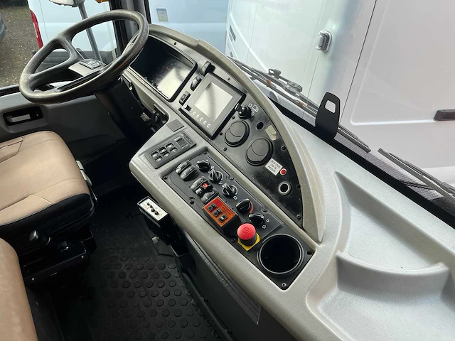 Renault - acces - truck - 2011 - afbeelding 7 van  10