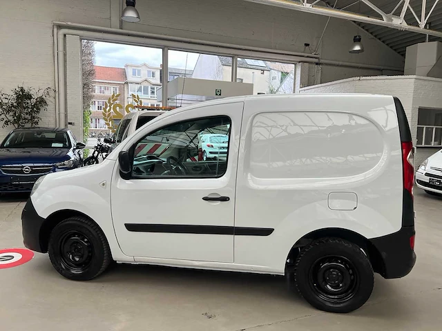 Renault - bestelwagen - kangoo - van - afbeelding 22 van  24