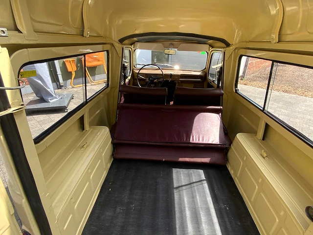 Renault - bestelwagen - r-4 fsa - oldtimer - afbeelding 26 van  52