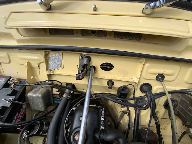 Renault - bestelwagen - r-4 fsa - oldtimer - afbeelding 42 van  52