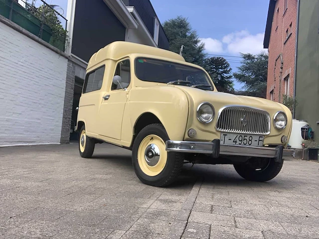 Renault - bestelwagen - r-4 fsa - oldtimer - afbeelding 47 van  52
