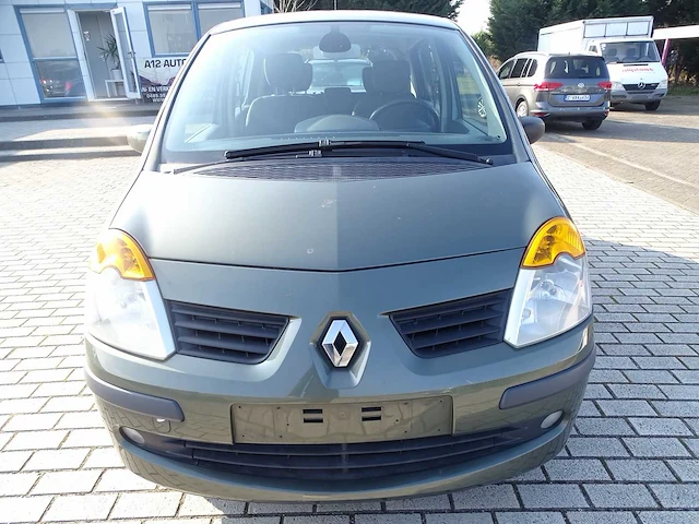 Renault - modus - personenauto - 2004 - afbeelding 2 van  24