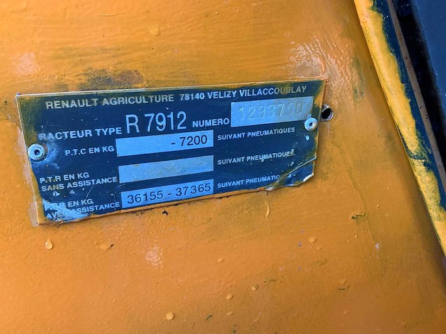 Renault 110.54 r7912 tractor - afbeelding 2 van  11