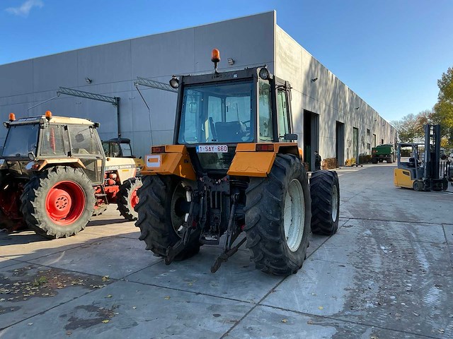 Renault 110.54 r7912 tractor - afbeelding 6 van  11