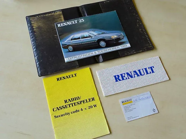 Renault 25 v6 injection - afbeelding 49 van  60