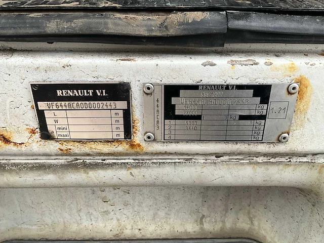 Renault 270 dci - afbeelding 15 van  26