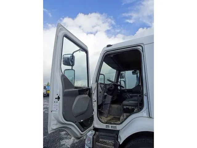 Renault 45aca8 - afbeelding 24 van  24
