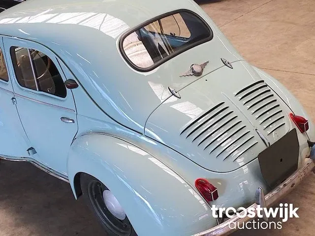 Renault 4cv - afbeelding 13 van  60