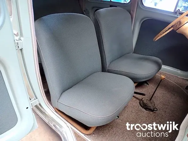 Renault 4cv - afbeelding 24 van  60