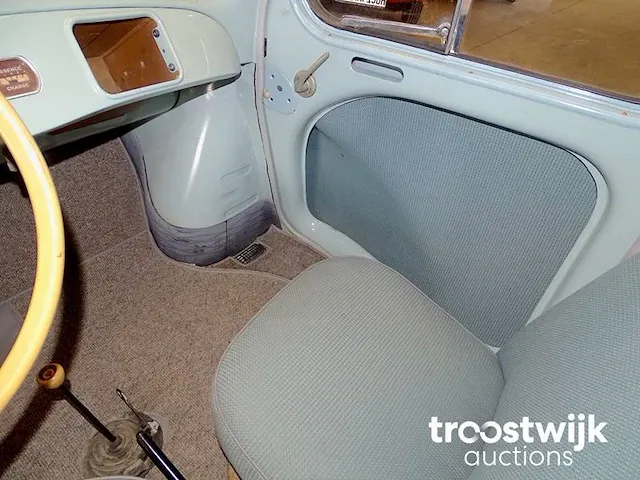Renault 4cv - afbeelding 45 van  60