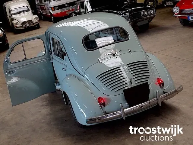 Renault 4cv - afbeelding 52 van  60