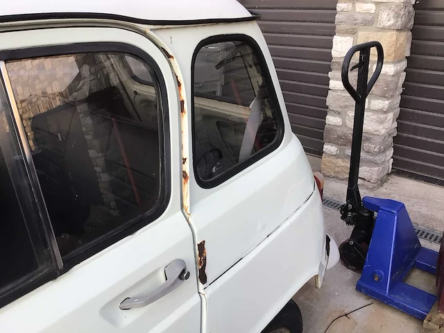 Renault 4l gtl voorouder uit 1981 - afbeelding 8 van  30