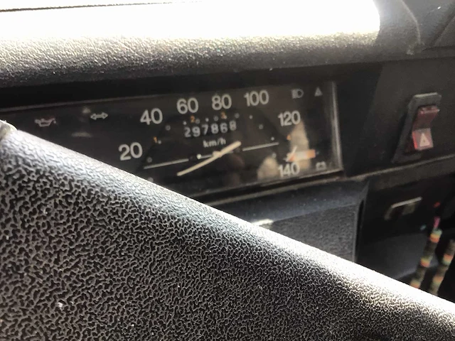 Renault 4l gtl voorouder uit 1981 - afbeelding 14 van  30