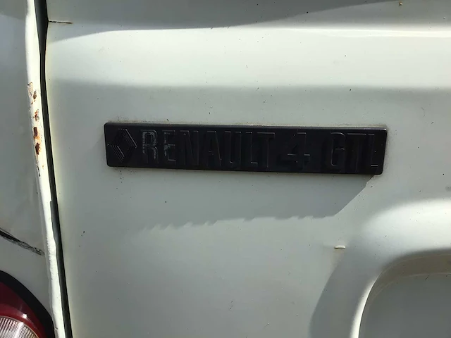 Renault 4l gtl voorouder uit 1981 - afbeelding 17 van  30