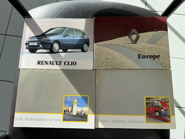 Renault clio, 1995 - afbeelding 16 van  23