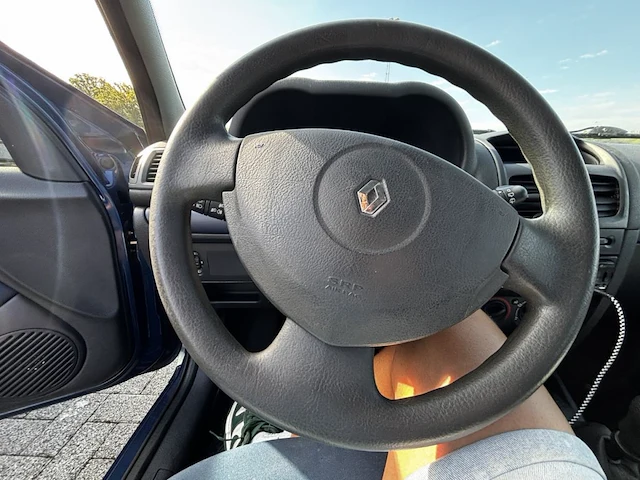 Renault clio, 2001 - afbeelding 10 van  37