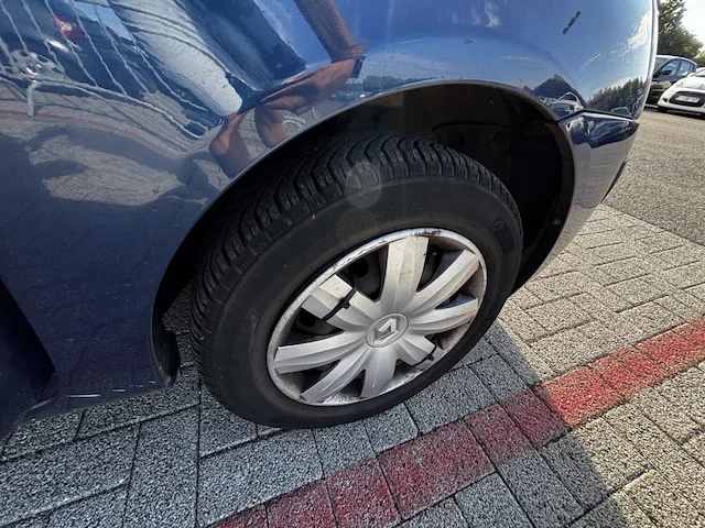 Renault clio, 2001 - afbeelding 19 van  37