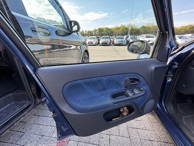 Renault clio, 2001 - afbeelding 36 van  37