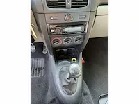 Renault clio, 2001 - afbeelding 7 van  18