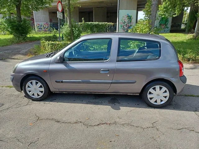 Renault clio, 2001 - afbeelding 12 van  18