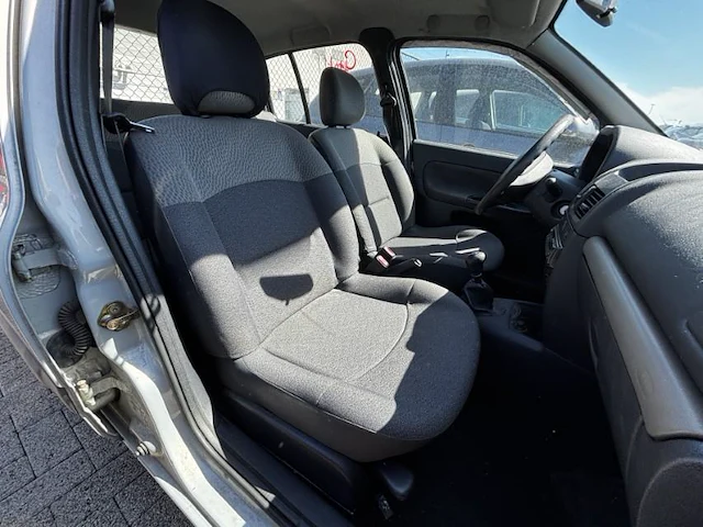Renault clio, 2004 - afbeelding 19 van  31
