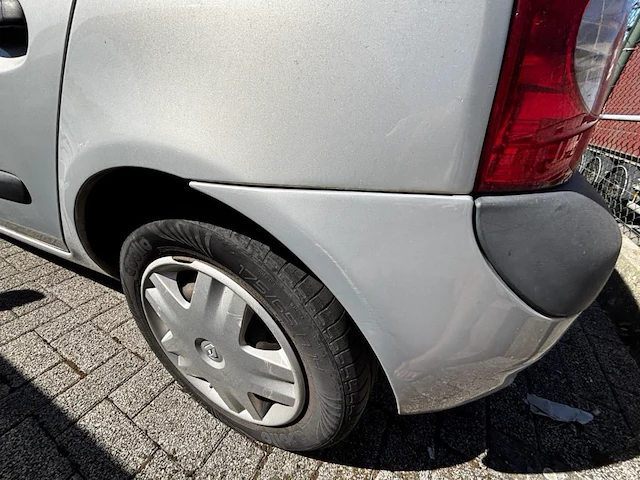 Renault clio, 2004 - afbeelding 27 van  31