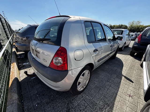 Renault clio, 2004 - afbeelding 4 van  31